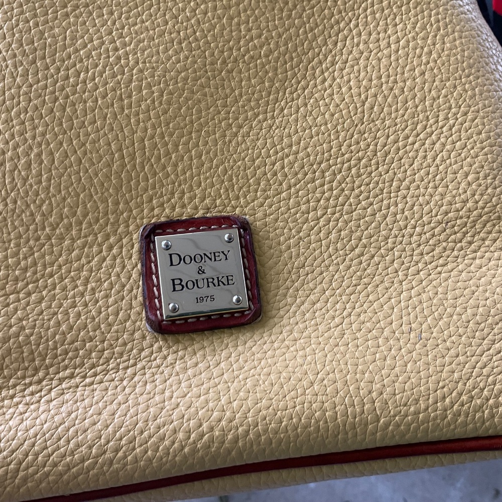 Dooney & Bourke Pebbled Leather Crossbody Bag Yellow Leather Brown Trim - Picture 12 of 16